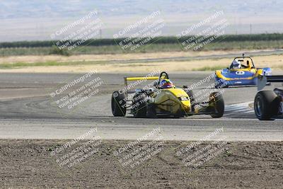 media/Jun-01-2024-CalClub SCCA (Sat) [[0aa0dc4a91]]/Group 6/Race/